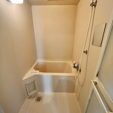 グランファミール鹿島の浴室