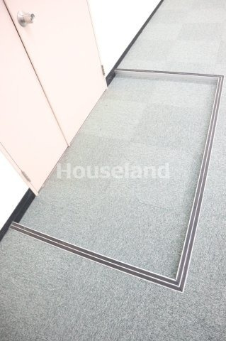 ファーストビル6Fの玄関