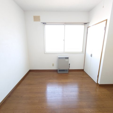 コーポ大友２の居間・リビング