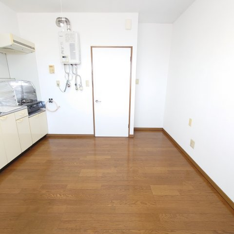 コーポ大友２の居間・リビング