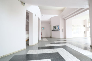 【エントランス】