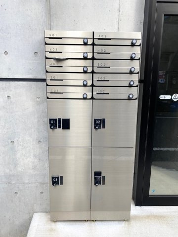 ラシクラス板橋のその他共用部分|便利な宅配ボックスも完備