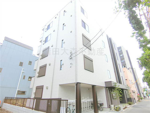 ホワイト・ルミエの外観