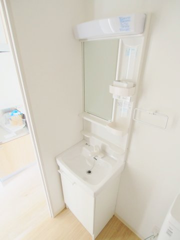 エタニティ八幡の洗面所