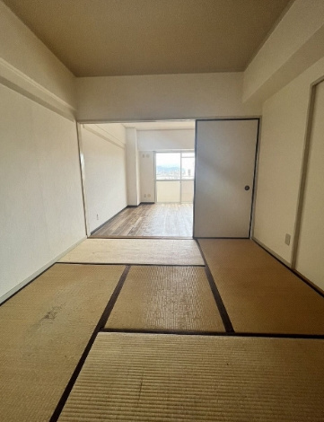 【寝室】 | パークヒルズ老司