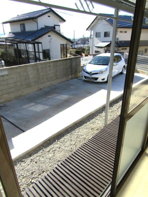 【駐車場】 | 再生住宅　甲斐市下今井 | 車をお持ちの方に嬉しい駐車場付きの物件です