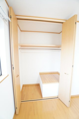 【寝室】 | RHB御成台G棟 | 6帖洋室 収納