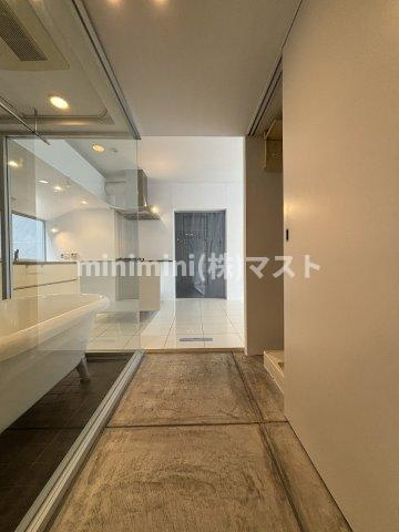 アクアプレイス大阪レジェンドⅡの玄関