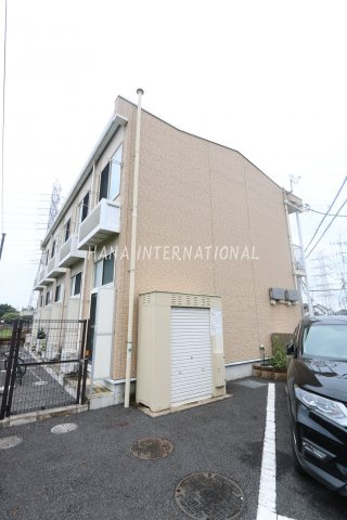 レオパレスモモナの外観