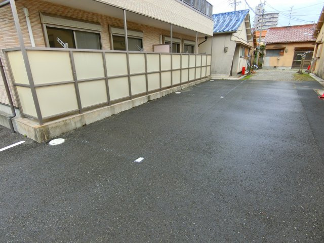 サザンテラスタカセの駐車場