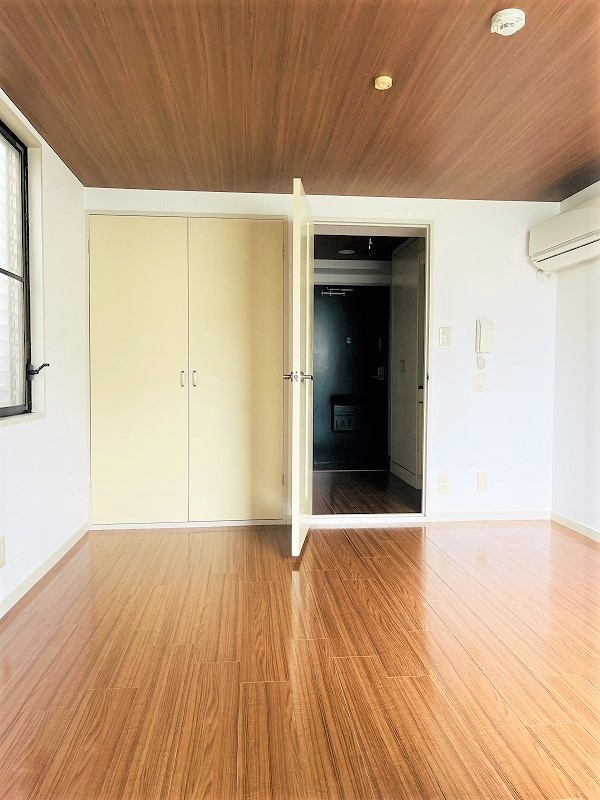 サニーテラスの寝室