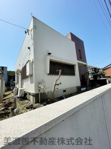 ６０７９８　大垣市鶴見町中古戸建ての外観