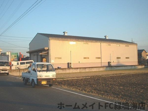 豊場倉庫の外観