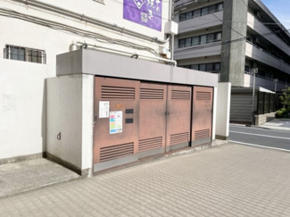 【その他共用部分】 | ドア付きのゴミ置き場