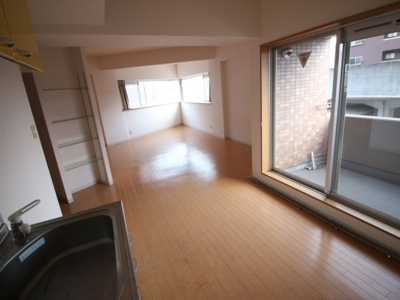 【居間・リビング】 | ラ・メゾン甲耀   