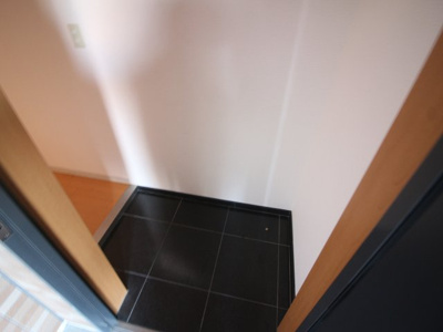 【玄関】 | ラ・メゾン甲耀   