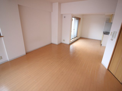 【居間・リビング】 | ラ・メゾン甲耀   