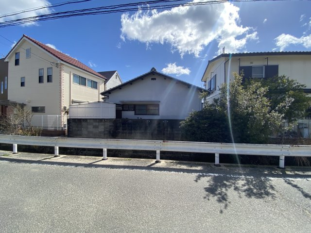 昆陽泉町：平屋住宅用地の外観