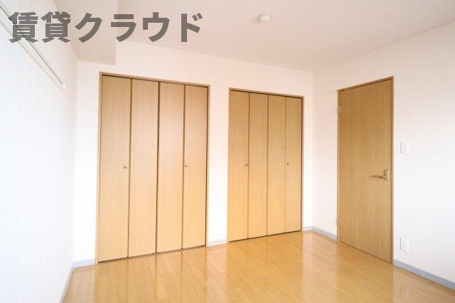 SANTAの洋室|使い勝手のいい洋室です