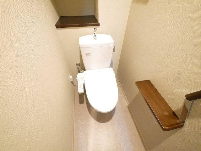 Ｔｏｕｒ　ｄ’Ａｎｇｅ　Ｉｋｏｍａのトイレ