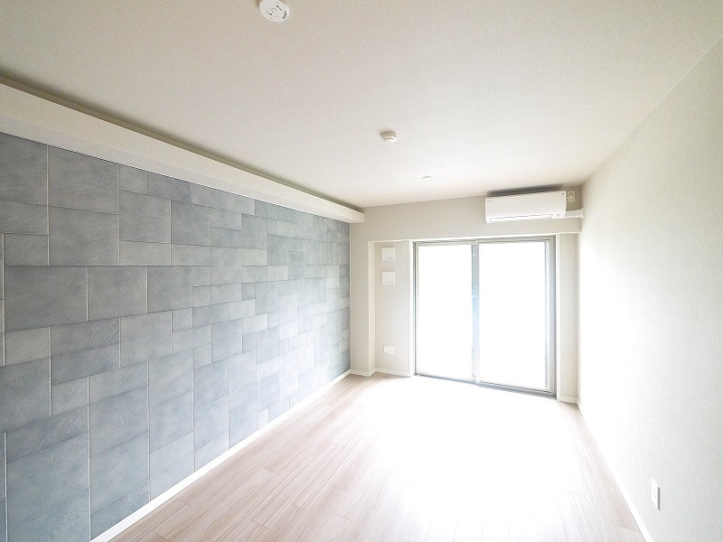 Ｔｏｕｒ　ｄ’Ａｎｇｅ　Ｉｋｏｍａの居間・リビング