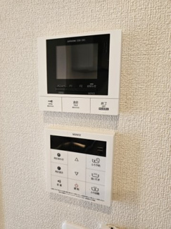 【セキュリティ】 | 京町エンジェルII | モニター付きインターホンと自動湯はりが出来るリモコンです