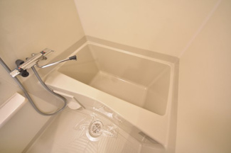 【浴室】 | プレサンスＫＯＢＥアモーレ