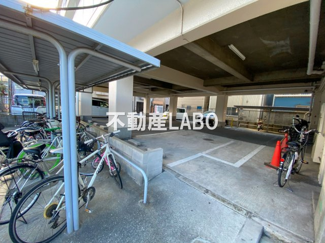 スリースター鶴町のその他