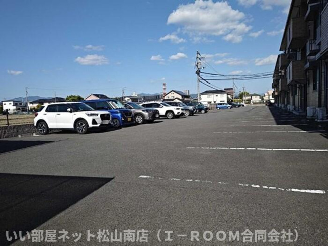 【駐車場】 | ジュネス針田　A棟