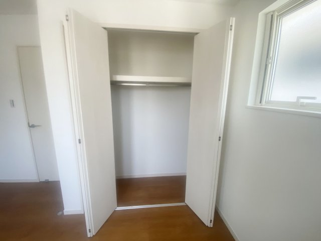 呉市焼山中央5丁目　新築一戸建て(全2棟)の収納