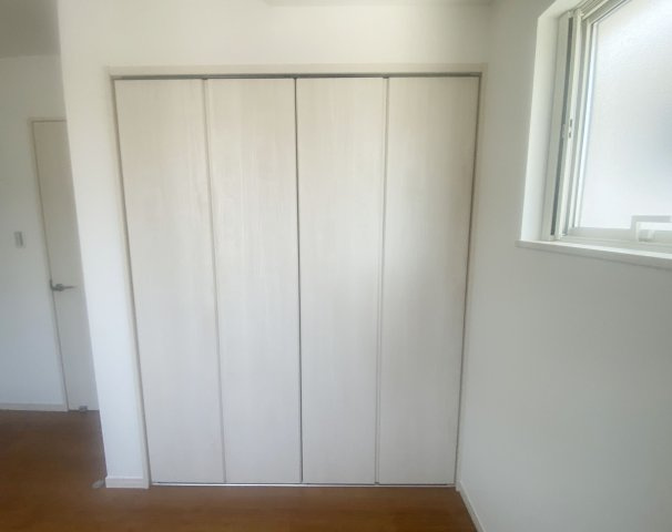 呉市焼山中央5丁目　新築一戸建て(全2棟)の収納