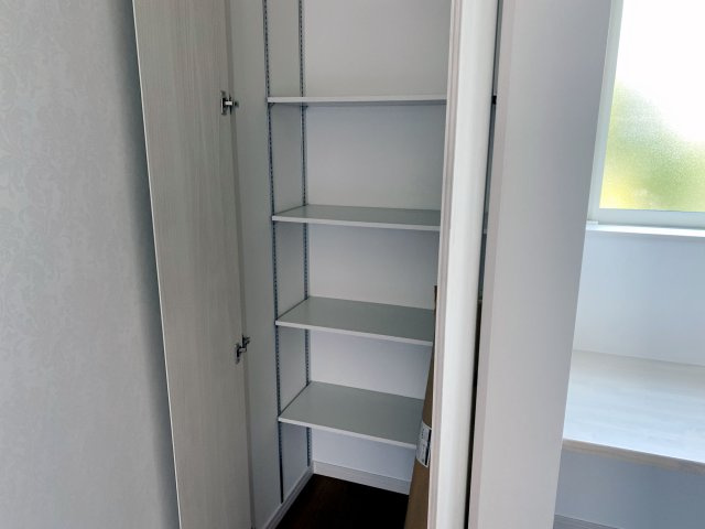 呉市焼山中央5丁目　新築一戸建て(全2棟)の収納