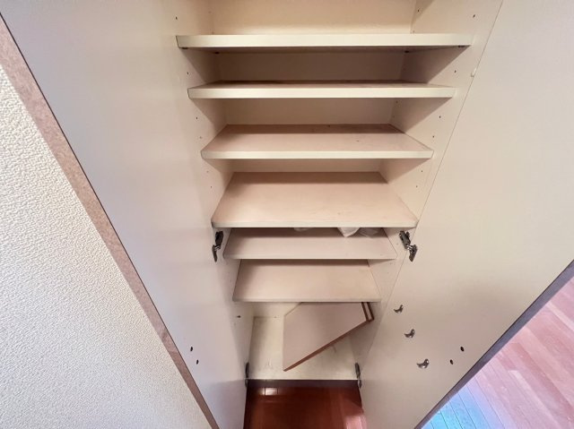 コンフォール南森町の収納