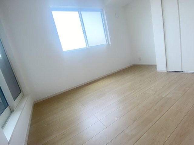 呉市焼山中央5丁目　新築一戸建て(全2棟)の洋室|個人の部屋や寝室として使える洋室です