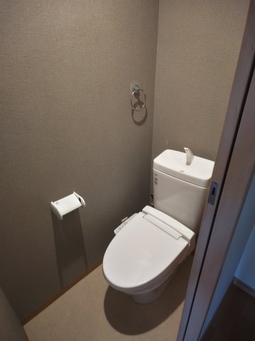 WEST高柳マンションのトイレ|トイレもきれいです
