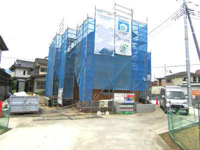 【前面道路含む現地写真】 | ブルーミングガーデン　甲府市千塚5丁目 | 前面道路含む現地写真です
