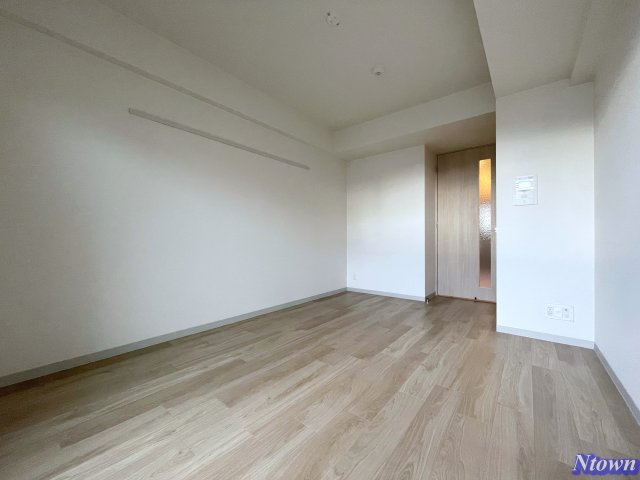 【その他】 | プレサンス大須観音 | おしゃれな居間です