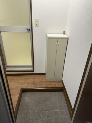 【玄関】 | ロイヤルガーデン