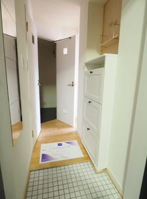 【玄関】 | レジディア世田谷若林