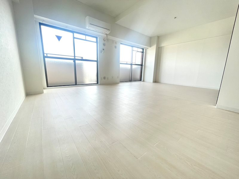 グレイスヴィラ阿部の居間・リビング