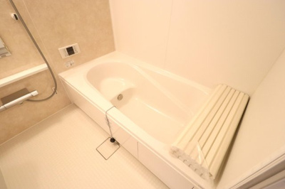 【浴室】 | ハイマートラオム | 北側洋室