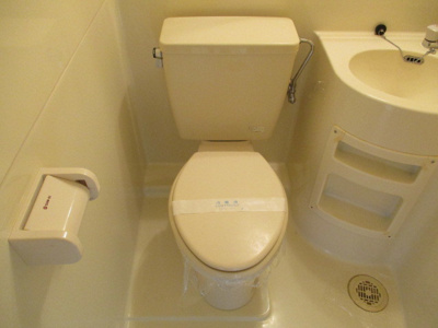 【トイレ】 | サンスリーハイツ豊新 | 清潔感のあるきれいなトイレです