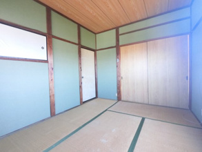 【寝室】