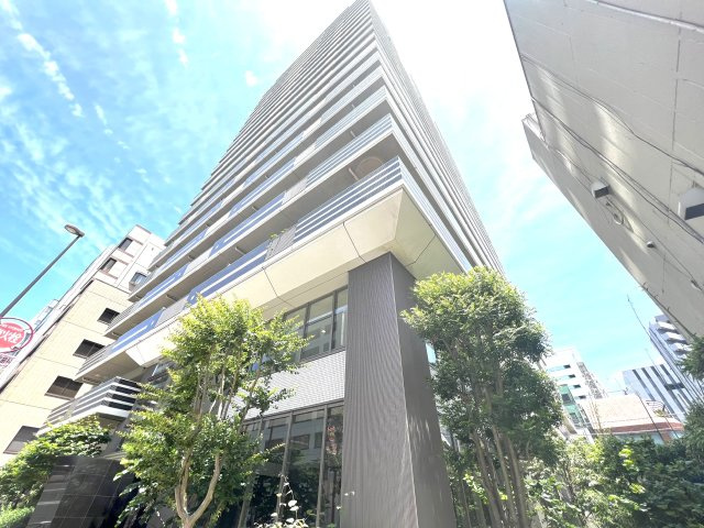 ライオンズタワー上野黒門町の外観