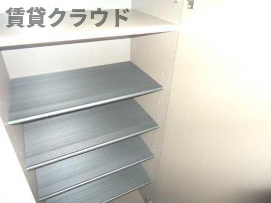 アンビシャス千葉城前の収納|シューズボックス
