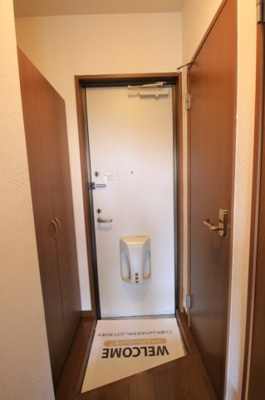 【玄関】 | カーサオークマ