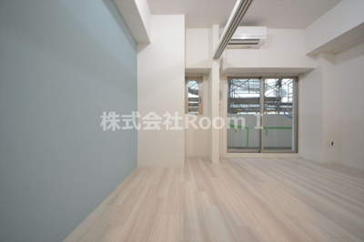 【寝室】 | セレニテ本町リアン | 広くて明るい寝室