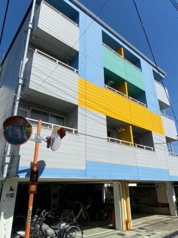 ラ・コート喜志B棟の外観