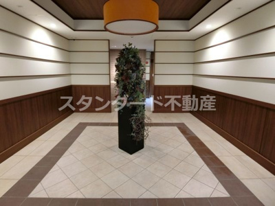 【ロビー】 | ブリリアント同心