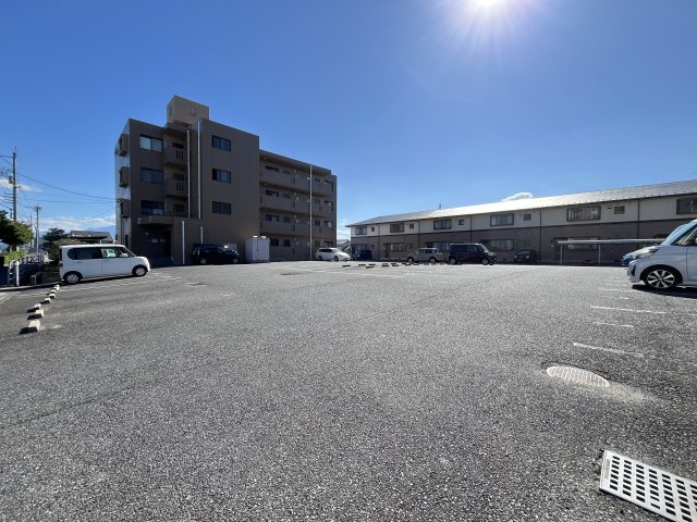 スカイタウンコーストⅠの駐車場